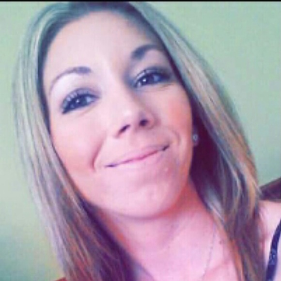 ashleairene